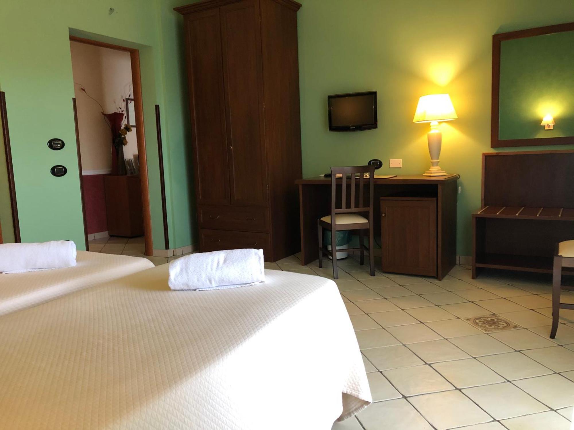 อิล เตมปิโอ ดิ เอรา Bed & Breakfast มารีเนลลา ดี เซลีนุนเต ห้อง รูปภาพ